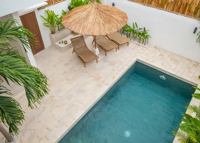 Villa Milos - Tropical 4bd - 90 Seconds To The Canggu (Bali)