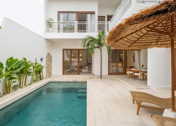 Milos - Tropical 4bd - 90 Seconds To The Villa *